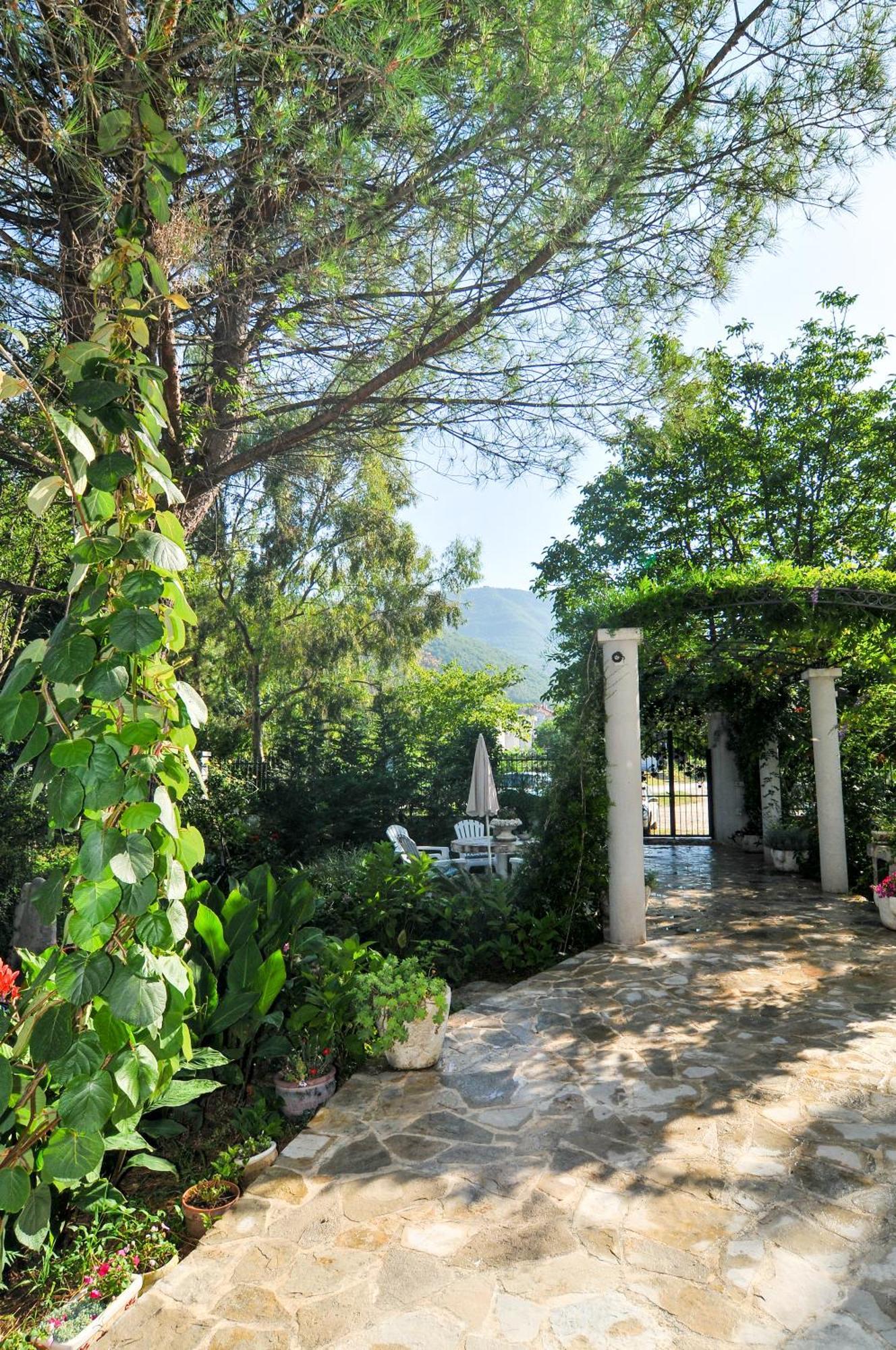 Apartments Villa Stankovic Tivat Exteriör bild